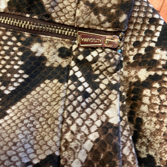 Altuzarra snake print lined skirt with front slit nwot - Picture 7 of 13